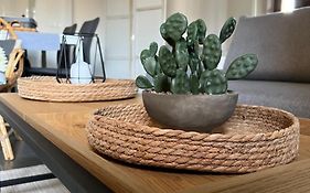 Villa Marta loft diáfano con jardín y aparcamiento en Villa histórica